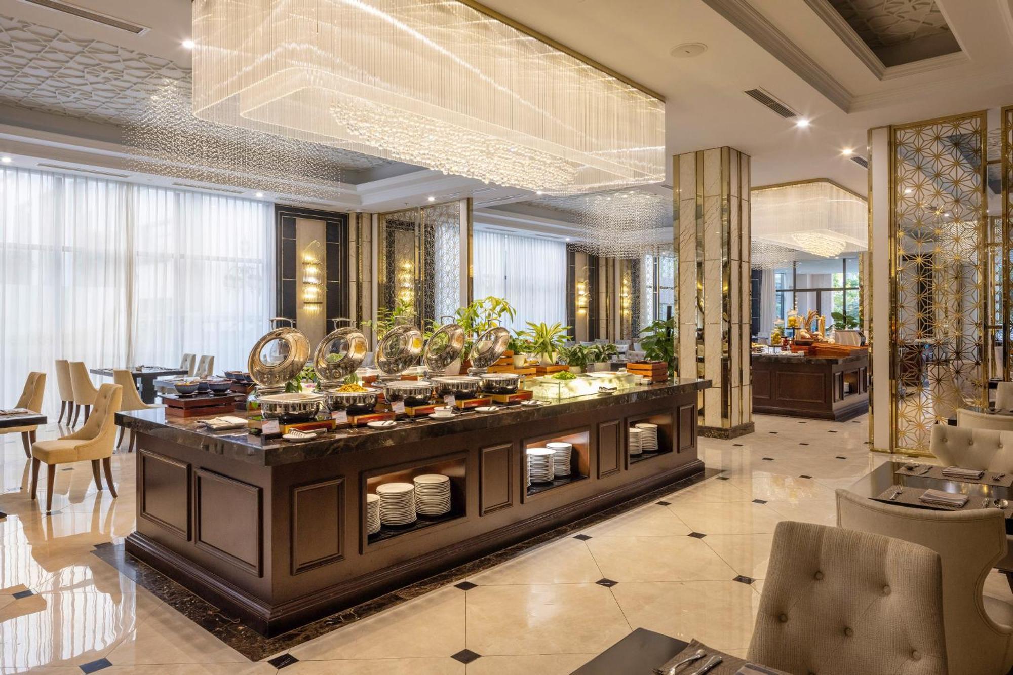 วินเพิร์ล โฮเต็ล ริเวรา ไฮฟอง Hotel ภายนอก รูปภาพ
